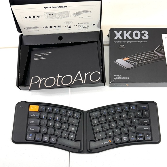 Foldable Bluetooth Keyboard - Picture 5 of 16